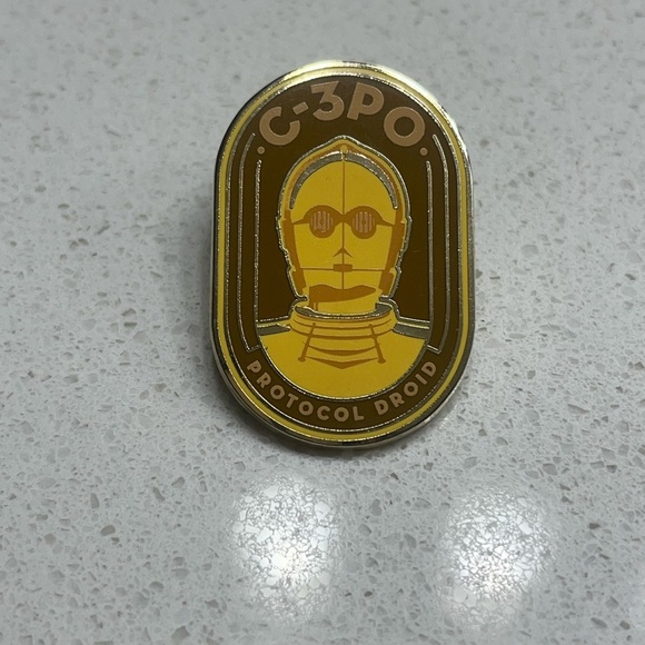 Disney Other - Disney Gold and Brown C-3PO Jewelry Accessory